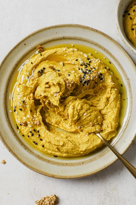 Turmeric Hummus Turmeric Hummus, Sweet And Spicy Hummus, Butternut Squash Hummus, Squash Hummus, Authentic Hummus Recipe Middle East, Classic Hummus Recipe, Potato Hummus, Classic Hummus, Healthy Butternut Squash