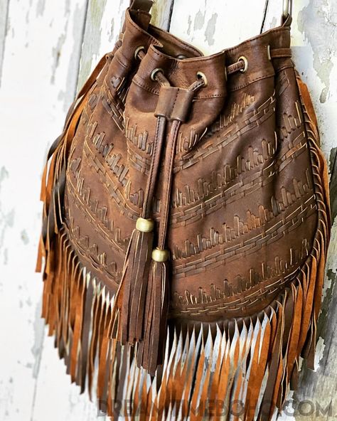 Handmade Gypsy Dream Drawstring Fringed Leather Boho Bag-Crossbody Handbag-Dreamtime Boho-Antique Brown-Dreamtime Boho Fringe Bags Boho, Glitter Gel Nail Designs, Boho Style Bag, Diy Leather Projects, Dream Bag, Leather Fringe Bag, Fringe Crossbody Bag, Country Girl Style, Fringe Purse