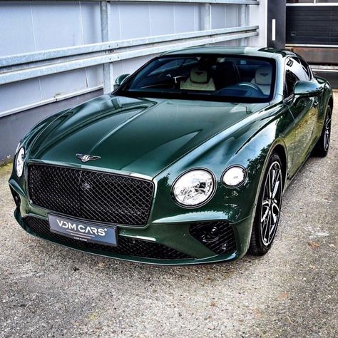 My1stBentley on Instagram: “What about this picture of the Bentley Continental GT in Verdant Green? You like? 🐊 . . . #bentley #bentleycontinental #newcontinentalgt…” Bentley Continental Gt Green, Bentley Continental Gt 2023, Emerald Green Car, Bentley Gt Coupe, Green Bentley, Baddie Cars, Diet Healthy Food, Luxury Cars Bentley, 1967 Chevrolet Impala