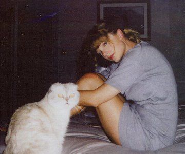 Taylor Swift 2017, Taylor Swift Cat, Taylor Swift Photoshoot, Carly Rae Jepsen, I Wish You Would, All About Taylor Swift, Cosmic Girls, Taylor Swift Pictures, Lorde