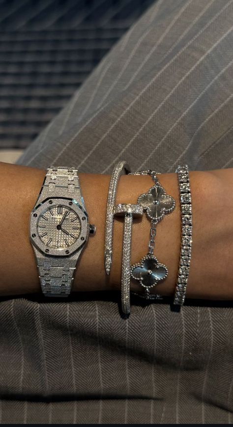 Tamara Kalinic, Nail Bracelet, Audemars Piguet Watches, Expensive Jewelry Luxury, Luxe Jewelry, Luxury Bracelet, Jewelry Fashion Trends, India Jewelry, Classy Jewelry