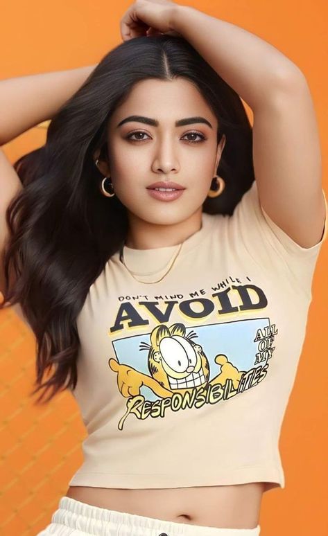 Rihanna Looks, Rashmika Mandanna, Actress Wallpaper, Glamour Beauty, Actress Pics, Wallpaper App, Photo Challenge, Bollywood Actress, Hd Wallpaper