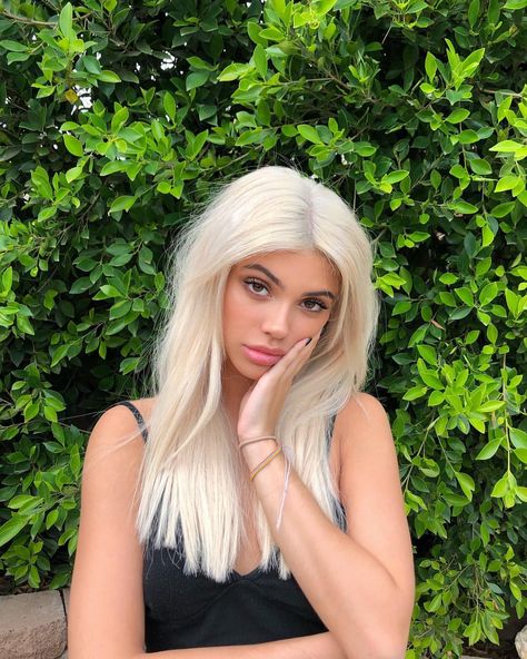 1.6m Followers, 370 Following, 722 Posts - See Instagram photos and videos from kelsey (@fatherkels) Kelsey Calemine, Bleach Blonde Hair, Blonde Hair Inspiration, Bright Blonde, Bleach Blonde, Platinum Blonde Hair, Long Blonde, Long Blonde Hair, Platinum Blonde