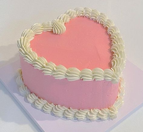 Pink Heart Birthday Cake Aesthetic, Simple Heart Shape Cake Designs, Simple Heart Shaped Cake, Simple Heart Shape Cake, Pink Heart Cake Aesthetic, Heart Shaped Cakes Aesthetic, Heart Cake Simple, Heart Shape Cake Designs, Aesthetic Heart Cake