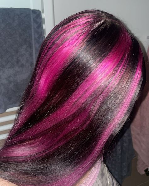 recent pics!⋆. 𐙚 ˚ Funky Coloured Hair, Pink Peekaboo Highlights Black Hair, Dark Brown Hair With Pink Streaks, Hot Pink Chunky Highlights, Pink Skunk Highlights, Skunk Stripe Hair Pink, Hot Pink Highlights In Black Hair, Pink Highlights Black Hair, Black Hair With Pink Streaks