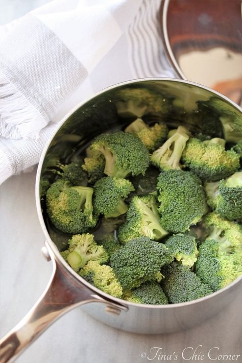 How To Steam Broccoli, Steamed Broccoli Recipes, Broccoli Risotto, Cooking Fresh Broccoli, Steam Broccoli, How To Cook Broccoli, Creamy Broccoli, Raw Broccoli, Steam Recipes