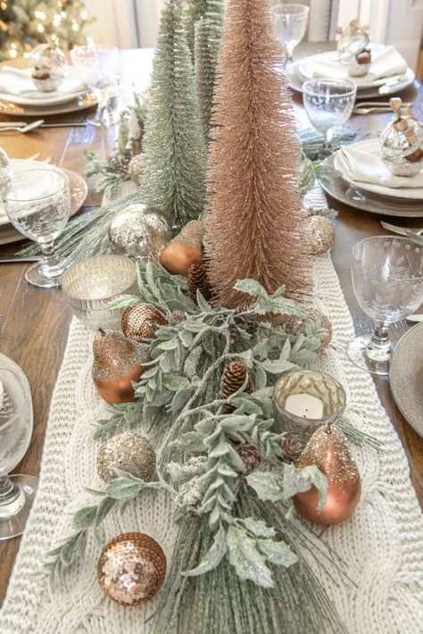 Vintage Christmas Table Setting Sage Green Christmas Table Settings, Sage Green Christmas Table Decor, Pale Green Christmas Decor, Sage And White Christmas Decor, Boho Christmas Centerpieces For Table, Sage And Pink Table Setting, Sage Green Christmas Decor Ideas, Sage Green And Gold Christmas Decor, Sage Green Christmas Aesthetic