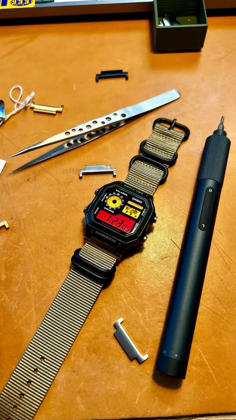 Casio Custom Hydro Mod Royale AE1200 desert Cruiser 22mm Watch Red and Yellow Screen Nylon Strap Digital Casio AE-1200W Vintage - Etsy Croatia Ae 1200 Casio, Casio Royale Mod, Casio Royale, Vintage Digital Watch, Yellow Screen, Casio Vintage Watch, Casio Gshock, Casio Digital, Retro Watches