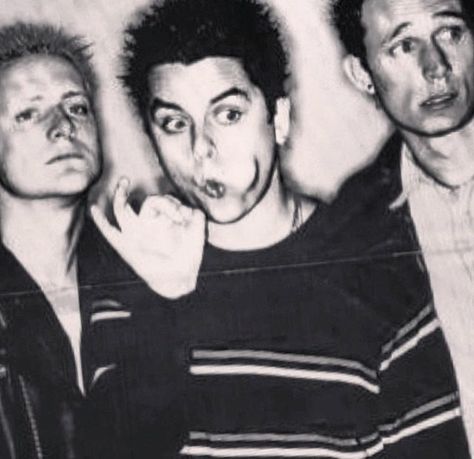 Green Day Pfp, Billie Green Day, Green Day Billie Joe, Tré Cool, Billie Joe Armstrong, Band Pictures, Punk Bands, Pop Punk, Green Day