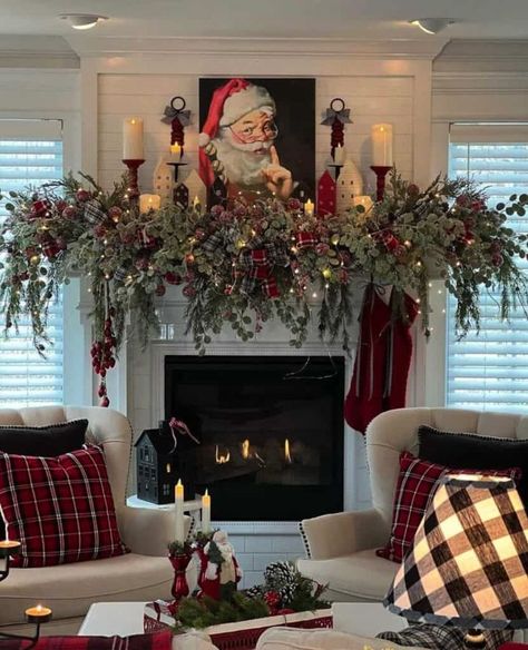 Tafel Decor, Cozy Christmas Decor, Christmas Fireplace Decor, Christmas Decor Inspiration, Christmas Mantel Decorations, Diy Christmas Decorations, Christmas Mantle, Christmas Fireplace, The Fireplace