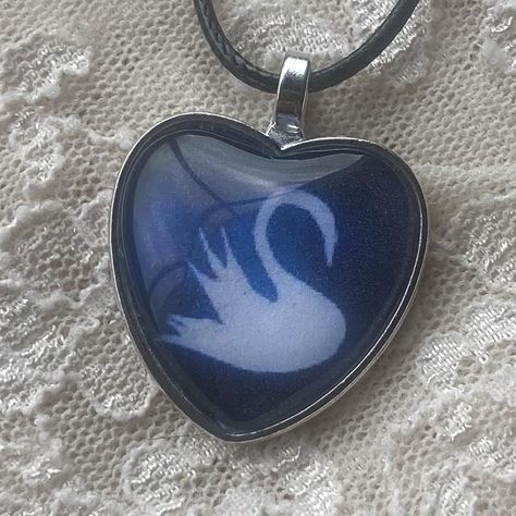 mazzy star
swan
among my swan
whimsygoth
necklace
pendant Mazzy Star Swan, Kitsch Jewelry, Vintage Metal Heart Necklace, Mazzy Star Necklace, Mazzy Star Among My Swan, Grunge Heart-shaped Necklace For Gifts, Y2k Heart-shaped Necklace For Gifts, Necklaces Depop, Cho Chang