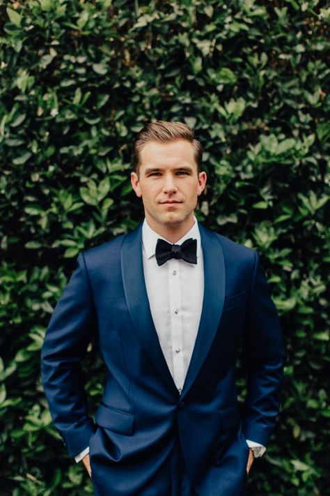 Men Navy Tux Wedding, Groom Suit With Bow Tie, Mens Navy Suits Wedding, Groom Tux Colors, Bride And Groom Navy Suit, Navy Tux Groom, Grooms Tux Ideas, Navy Wedding Suit Groom, Navy Tux Wedding