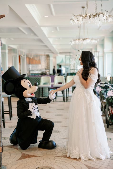 #disneywedding #disneyworld #disneyland #mickeymouse #disneybride #fashion #wedding #reception #weddingdress Disney World Wedding Reception, Disneyland Paris Wedding, Disney Vow Renewal, Character Appearance, Wedding Layout, Disneyland Wedding, Disney World Wedding, Disney Bride, Disney Weddings