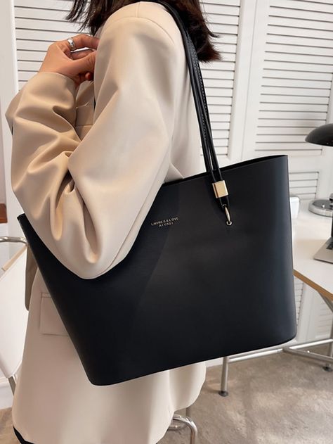 Black Bag For Women, Fashion Purses Bags And Totes, Work Tote Bag Outfit, Elegant Work Bag, Polo Bags Women, Elegant Bags For Women, Tote Bag Style Outfit, Black Tote Bag Outfit, Black Purses And Handbags