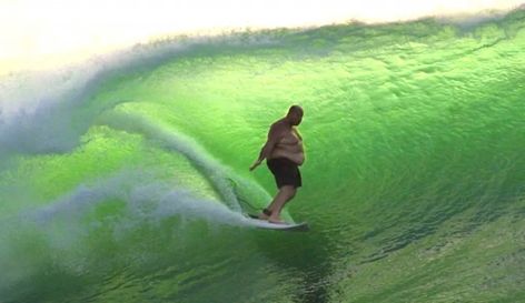 Update: Jumbo Surfer officially “insane”! No Wave, Surf Style Clothes, Swimming Party Ideas, Big Wave Surfing, Salt Water Fishing, Surfer Style, Surf Lifestyle, Surfing Photography, Surf Life