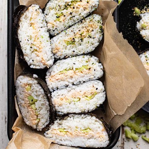 Spicy Tuna Balls, Onigiri Spicy Tuna, Japanese Tuna Rice Balls, Tuna And Rice Balls, Tuna Sushi Balls, Canned Tuna Onigiri, Spicy Tuna Rice Balls, Tuna Mayo Rice Balls, Spicy Tuna Onigiri Recipe