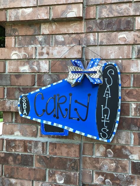 Cheer Camp Door Decorations, Cheer Locker Decorations, Cheer Decorations, Cheer Squad Gifts, Cheer Nationals, Cheer Season, Cheerleading Party, Doors Bedroom, Locker Signs