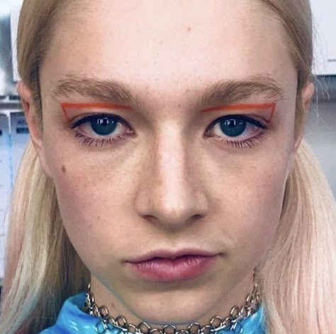 Makeup on Hunter Schafer (Jules) for HBO’s Euphoria by Doniella Davy Euphoria Makeup Hunter Schafer, Doniella Davy Makeup, Euphoria Makeup Jules, Jules Makeup Euphoria, Hunter Schafer Makeup, Euphoria Make Up Looks Jules, Doniella Davy, Jules Euphoria Makeup, Jules Makeup