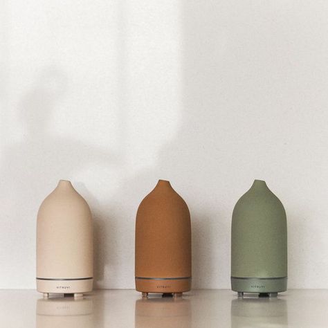 Pretty Oil Diffuser, Cool Essential Oil Diffuser, Essential Oil Humidifier, Best Diffusers For Essential Oils, Cute Humidifier Aesthetic, Aesthetic Oil Diffuser, Air Difusser, Cute Diffuser, Diffusers Decor