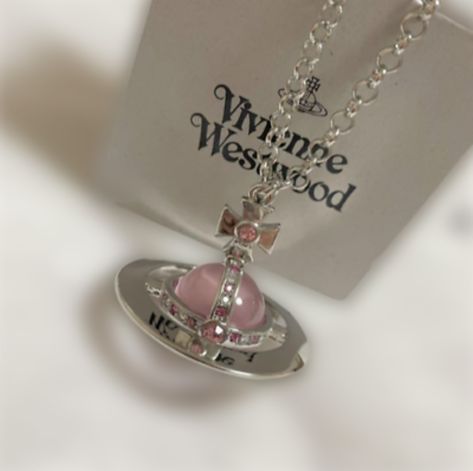 Vivienne Westwood Pink Heart Necklace, Vivviene Weatwood Necklace, Vinnie Westwood, 2000s Princess, Vivian Westwood, Vivienne Westwood Jewellery, Worlds Best, Funky Jewelry, Jewelry Lookbook