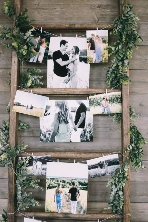 Seating Wedding, Wedding Photo Display, Rustic Wedding Decorations, Wedding Display, Wedding Wall Decorations, Wedding Wall, Rustic Wedding Centerpieces, Wedding Seating, Rustic Wedding Decor