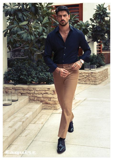 Michele Morrone In Suit, Michelle Morrone Style, Michele Morrone Fashion, 365 Days Outfits, Michele Morrone Outfit, Michele Morrone Style, Hot Men Outfits, Italian Outfit Men, Michele Morrone Aesthetic