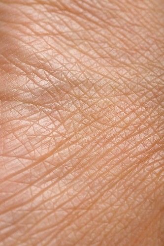 4d844e89ce71d0e54a85791b8544ad72 Skin Close Up Texture, Nature Details Photography, Skin Close Up, Human Skin Texture, Interesting Textures, Texture Skin, Skin Details, Hand Lines, Skin Hand