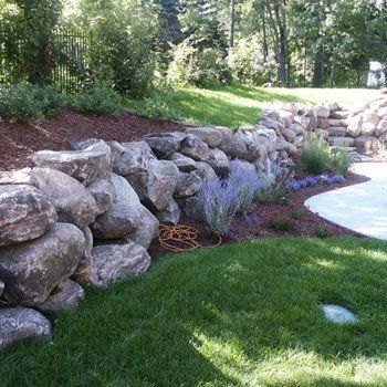 Boulder Retaining Wall - Photos & Ideas | Houzz