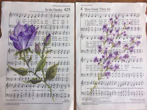 Floral paintings on sheet music (actually pages from a hymnal, I think) Pretty Sheets, Wildflower Decor, Flower Pressing, Sheet Music Art, Pressed Flower Crafts, Pressed Flower Art, Goldfinch, Watercolor Cards, Flower Frame