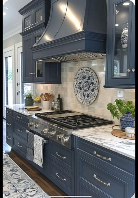 Kitchen Ideas Antique, Grandaughter Aesthetic, Blue Kitchen Appliances, Italy Kitchen, Backsplash Trends, Country Cottage Farmhouse, Kitchen Wear, Kitchen 2024, Kitchen Beautiful