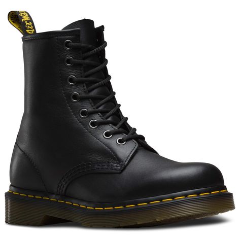 Doc Martens, Martens Boots, Zara Fashion, Mens Leather Boots, Vans Authentic, Nike Zoom, Black Leather Boots, Dr. Martens Boots, Nappa Leather