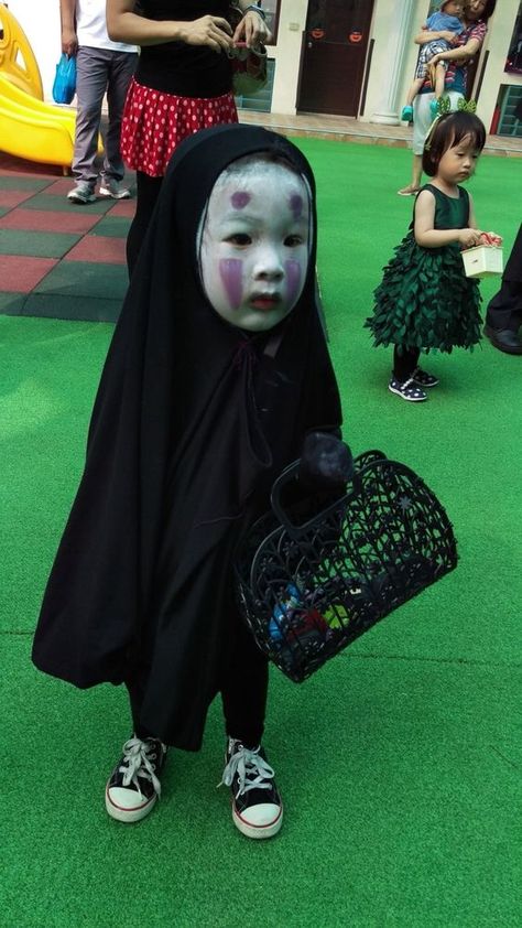 No Face Costume, Ace Ventura Costume, Kostum Halloween, Photoshop Fails, Funny Photoshop, 밈 유머, Anime Halloween, Girls Dress Up, Fantasias Halloween