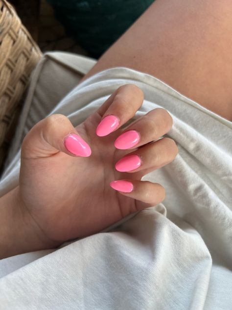 Pink Nails No Design, Warm Pink Nails, Pink Nails Oval, Almond Nail Colors, Vacation Nails Pink, Almond Dip Nails, Pink Almond Nails, Gucci Nails, Ten Nails