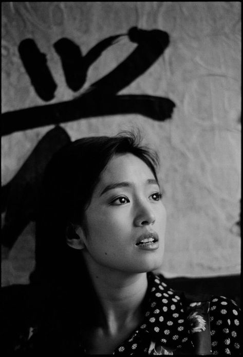 Gong Li (1993) by Magnum Photos photographer Marc Riboud. In the 80s and 90s, Riboud followed the rapid and considerable change in China, a country he had been looking at for 30 years. During his time in China, Riboud took this timeless portrait of Chinese actress Gong Li during the filming of 'To Live' (Huo zhe). Discover more of Riboud's famous photographs by clicking on the above link. Marc Riboud, Felix Vallotton, Gong Li, Giovanni Boldini, Robert Mapplethorpe, Amedeo Modigliani, Vivian Maier, Alberto Giacometti, William Turner