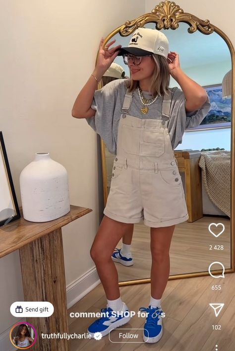 Shorts Overalls Outfit, Overalls Shorts Outfit, Shortalls Outfit, Boston Outfits, Denim Shortalls, Miami Outfits, Style Overalls, Overalls Outfit, Style Crush