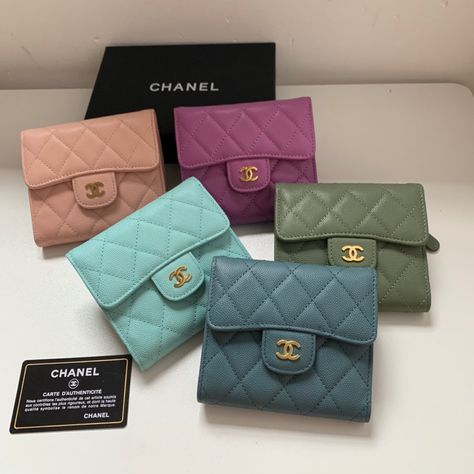 Channel Wallets, Mini Chanel, Lux Fashion, Aesthetic Bags, Flamingo Art, Handbag Collection, Short Wallet, Trending Handbag, Chanel Wallet