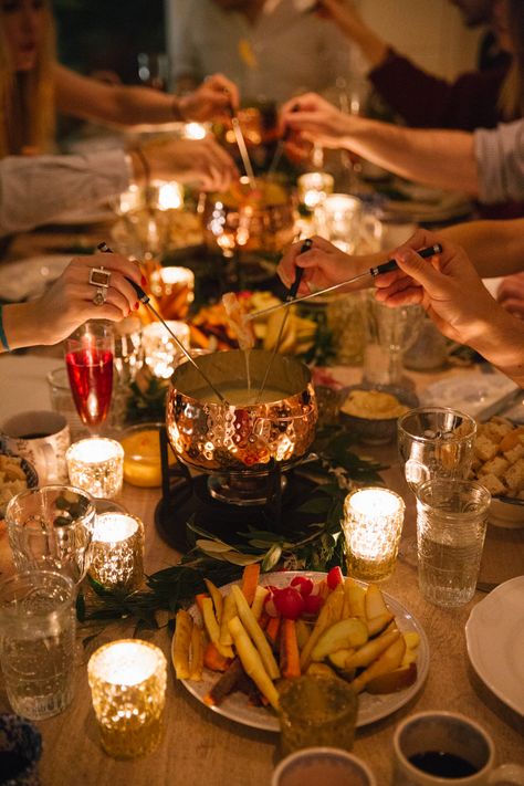 Fondue Dinner Party, Cheese Fondue Party, Best Cheese Fondue, New Years Dinner Party, Fondue Dinner, Raclette Party, Nye Dinner, Fondue Night, Fondue Party