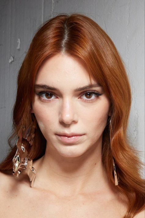 Kendall Jenner Hair, Red Hair Inspo, Ginger Hair Color, Keeping Up With The Kardashians, Hair Color And Cut, Auburn Hair, Copper Hair, Red Hair Color, Hair Inspiration Color