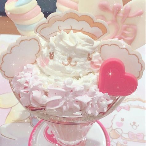 @minnie-kittie October 25 2019 at 03:43PM Kawaii Desserts, Sanrio Food, Kawaii Dessert, Pink Foods, Sweet Smile, Milk Shakes, Think Food, Japanese Snacks, Kawaii Food