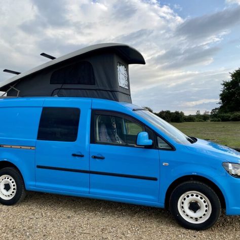 Pop Top up Drivers side Pop Up Roof Van, Camper Van Pop Up Roof, Pop Top Camper Van, Van With Pop Up Roof, Volkswagen Caddy Camper Conversion, Caddy Maxi Camper, Vw Caddy Maxi Camper, Caddy Camper, Vw Caddy Maxi