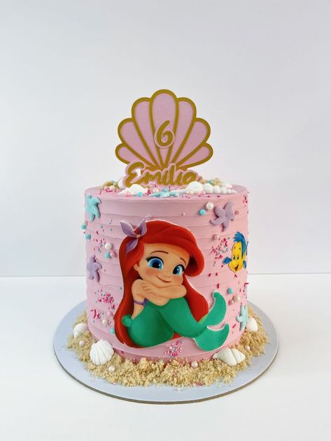 Little Mermaid Cake Ideas, Ariel Cake Ideas, Mermaid Cake Birthday, Ariel Mermaid Cake, Mermaid Cake Design, Ariel Cakes, Mermaid Cake Ideas, Easy Birthday Party Decorations, Ariel Birthday Cake