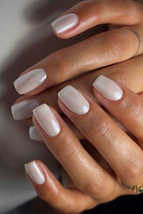 Imgur: The magic of the Internet Chrome Almond Nails French, Pink Nails Chrome, Chrome Almond Nails, Almond Nails French Tip, Vintage Wedding Nails, Chrome Almond, Natural Wedding Nails, Simple Wedding Nails, White Chrome Nails