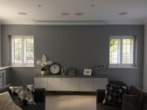 Warm pewter projector feature wall. Snowman dulux and shutters Dulux Warm Pewter, Country Lounge, Grey Fireplace, Rooms Design, Therapy Room, Fireplace Wall, Kitchen Paint, Home N Decor, Colour Schemes