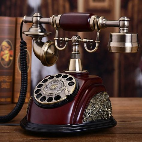 Phone Ringing, Rotary Dial Phone, Antique Phone, Telephone Vintage, Antique Telephone, Rotary Phone, Vintage Phones, Casa Vintage, Vintage Telephone