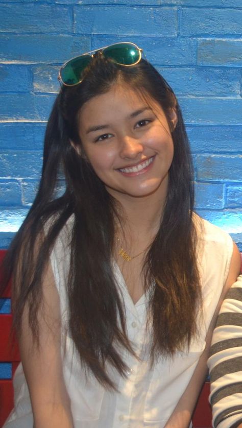 Liza Soberano Liza Soberano Smile, Liza Soberano Icons, Makeup Looks Pretty, No Make Up Makeup, Lisa Soberano, Liza Soberano No Make Up, Nice Smile, Drawing Photo, Liza Soberano