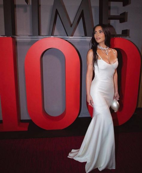 Kim Kardashian White Dress, Kim And North, Diamond Dress, Kim Kardashian Style, Kim Kardashian Red Carpet, Time 100, Kardashian Style, Kardashian Jenner, Khloe Kardashian