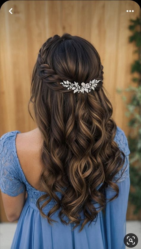 Boho Bridesmaid Hair Brunette, Hairstyles For Weddings Half Up Half Down, Hairstyles For Prom Long Hair Half Up, Hairstyle For Wedding Bridesmaid, Simple Bow Hairstyles, Hairstyles For Prom Half Up Half Down, Hairstyle For Ball, Hairstyles For A Formal, Easy Prom Hairstyles For Long Hair