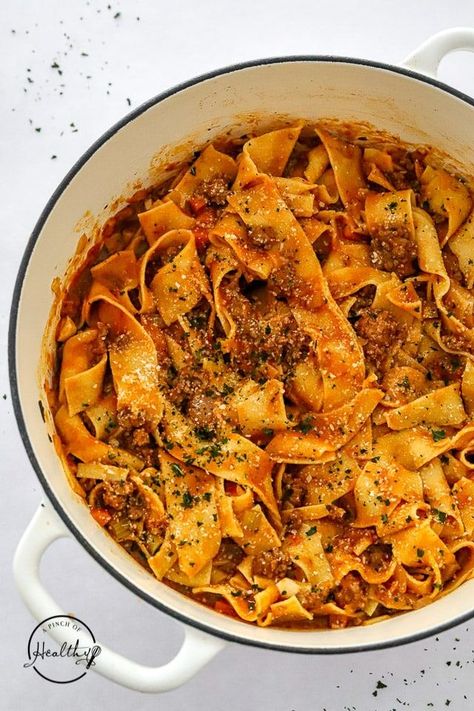 This pappardelle Bolognese recipe makes a classic dish that combines tender pappardelle pasta with a hearty, flavorful sauce. Pappardelle Pasta Dishes, Veal Ragu Pappardelle, Pappardelle Bolognese Recipe, Pasta With Bolognese Sauce, Parpadelle Ragu, Classic Pasta Recipes, Beef Pappardelle Recipes, Paparadelle Recipes Noodles, Recipes With Pappardelle Noodles