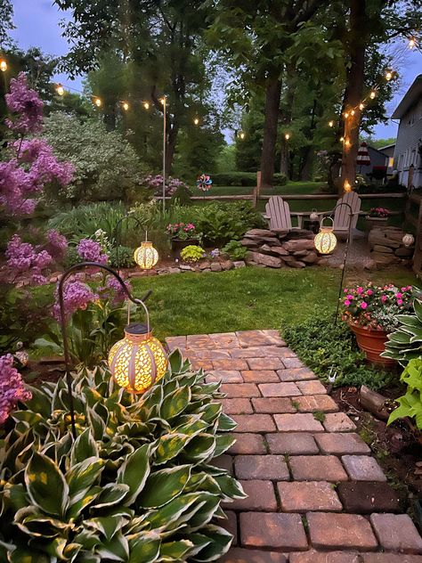 Have you been enjoying your outdoor living spaces yet? Grab a cup of coffee or tea and enjoy my outdoor living in summer home tour. #outdoorliving #outdoorlivingideas #outdoorlighting #outdoorlightingideas #outdoorlivingspacecovered #outdoorpatioideas #outdoorgardens #outdoordecordiy #outdoordiningtable #outdoordiningpspaces #outdoordining #outdoordeckdecorating #firepitideasbackyard #firepitarea #firepitseating #firepitideas #firepitpatio #backyardoasis #backyard #backyardideas Seating Ideas, Starting A Garden, Garden Images, Backyard Living, Garden Tours, Garden Seating, Outdoor Oasis, Backyard Oasis, Backyard Landscaping Designs