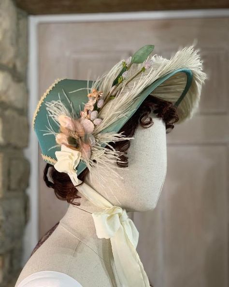 Farthingale Historical Hats on Instagram: "Sewing for the Jane Austen Festival! A new Regency Bonnet just finished and now in stock😊 See this one and lots more Regency bonnets on my website here  https://www.farthingalehistoricalhats.co.uk/regency-hats" Regency Era Accessories, Regency Era Hats, Regency Hat, Regency Bonnet Pattern, Regency Headwear, Regency Outfits, Regency Hats And Bonnets, Regency Era Embroidery, Regency Era Bonnet